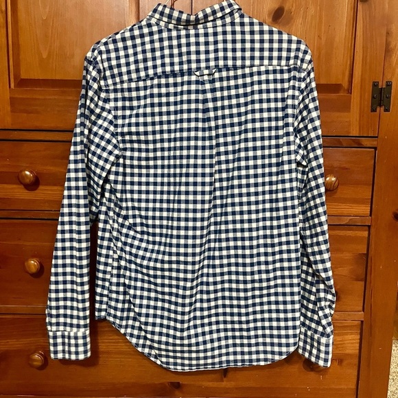 Old Navy Plaid Button Down Shirt - Medium - Picture 5 of 5